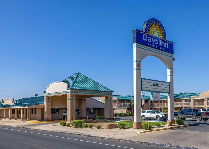 Days Inn By Wyndham Roswell